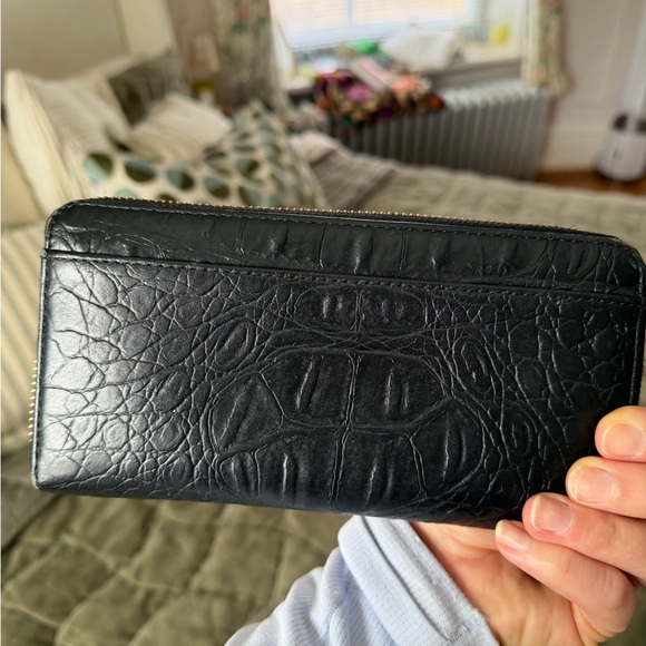 Kate Spade Wallet - Picture 5 of 14
